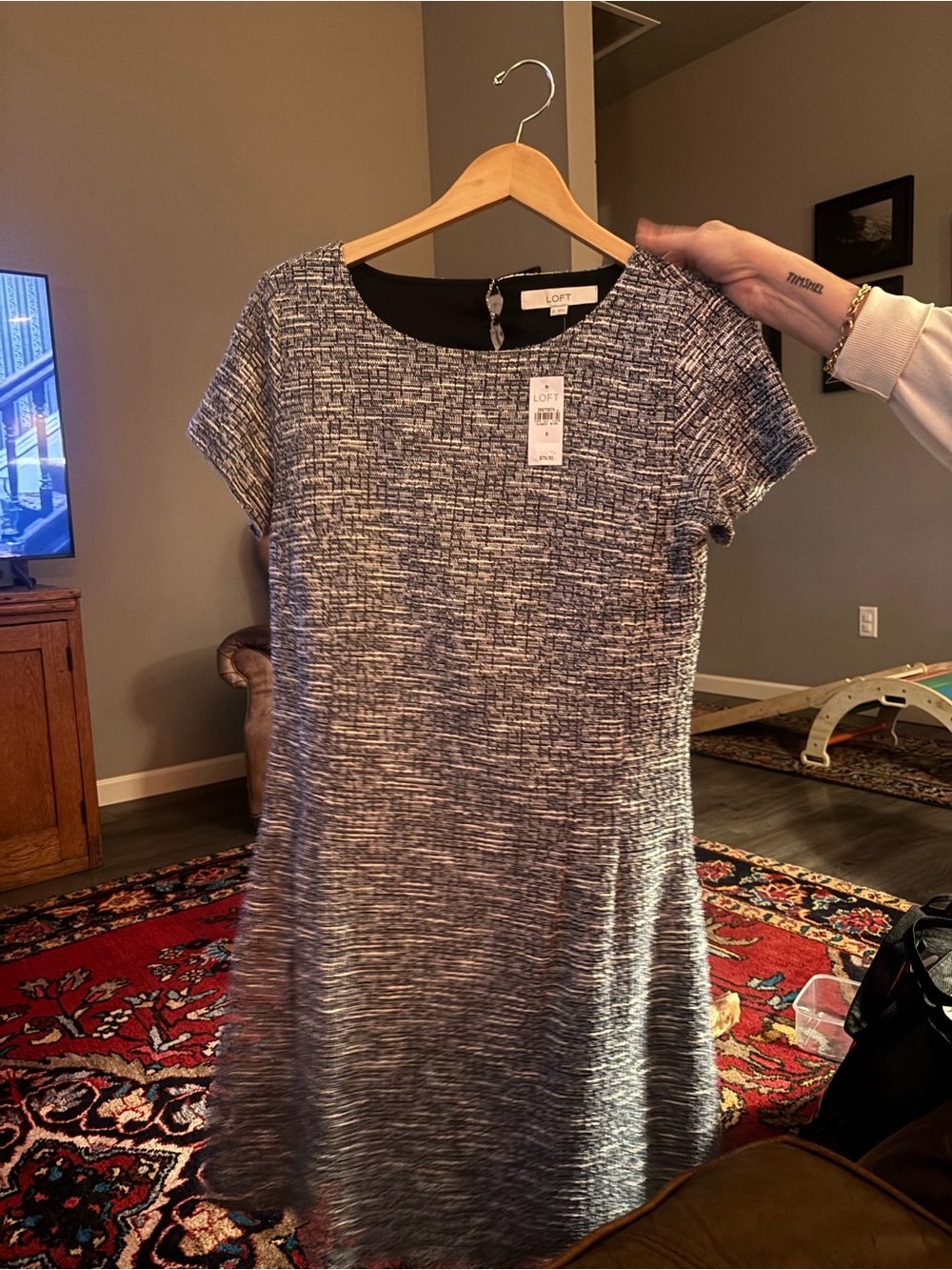 LOFT NWT Navy and White Textured Short-Sleeve Shift Dress